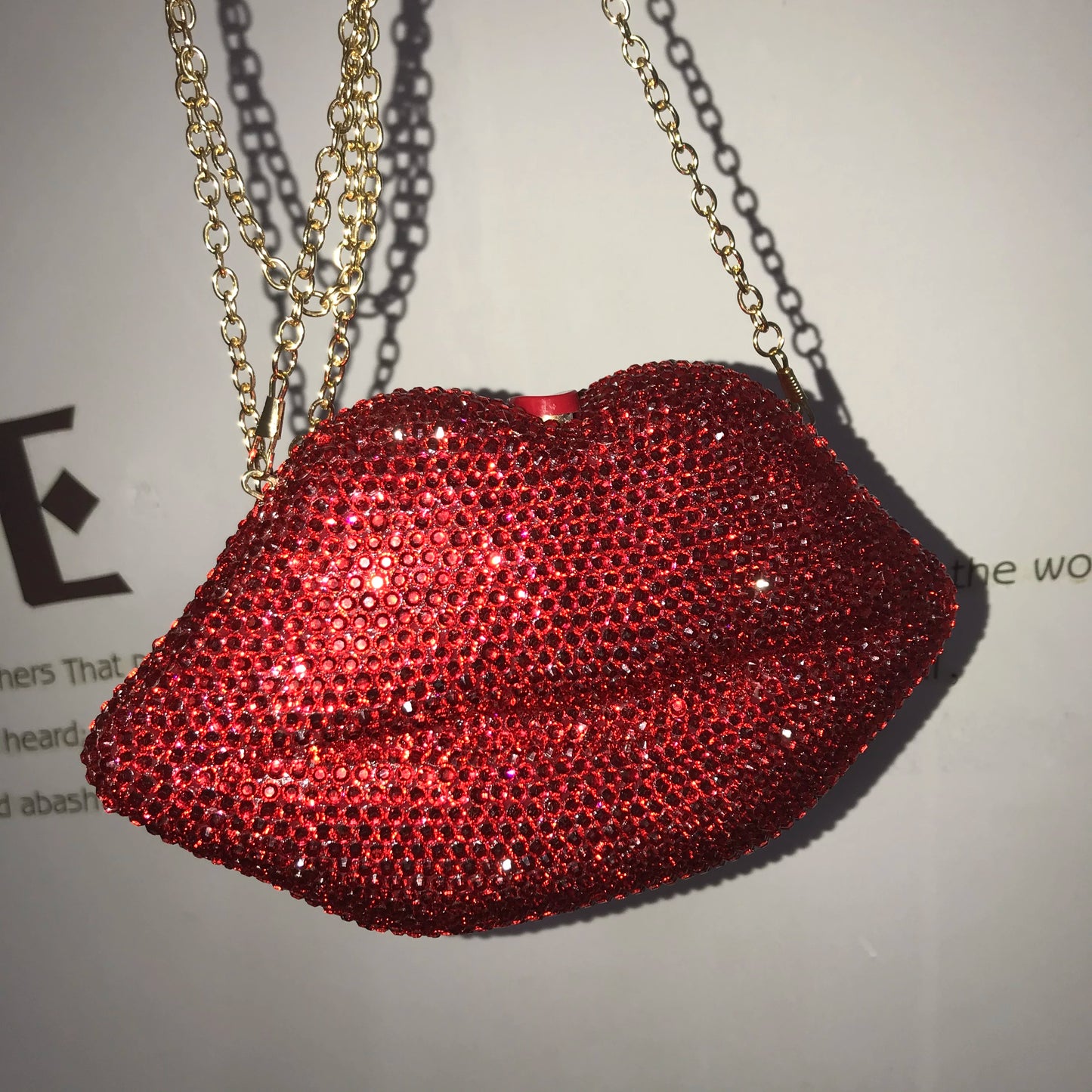 Red Lip Rhinestone Purses and Handbags Luxury Wedding Purses Women Evening Party Sexy Hot Lip Bag Diamonds Clutches Purses